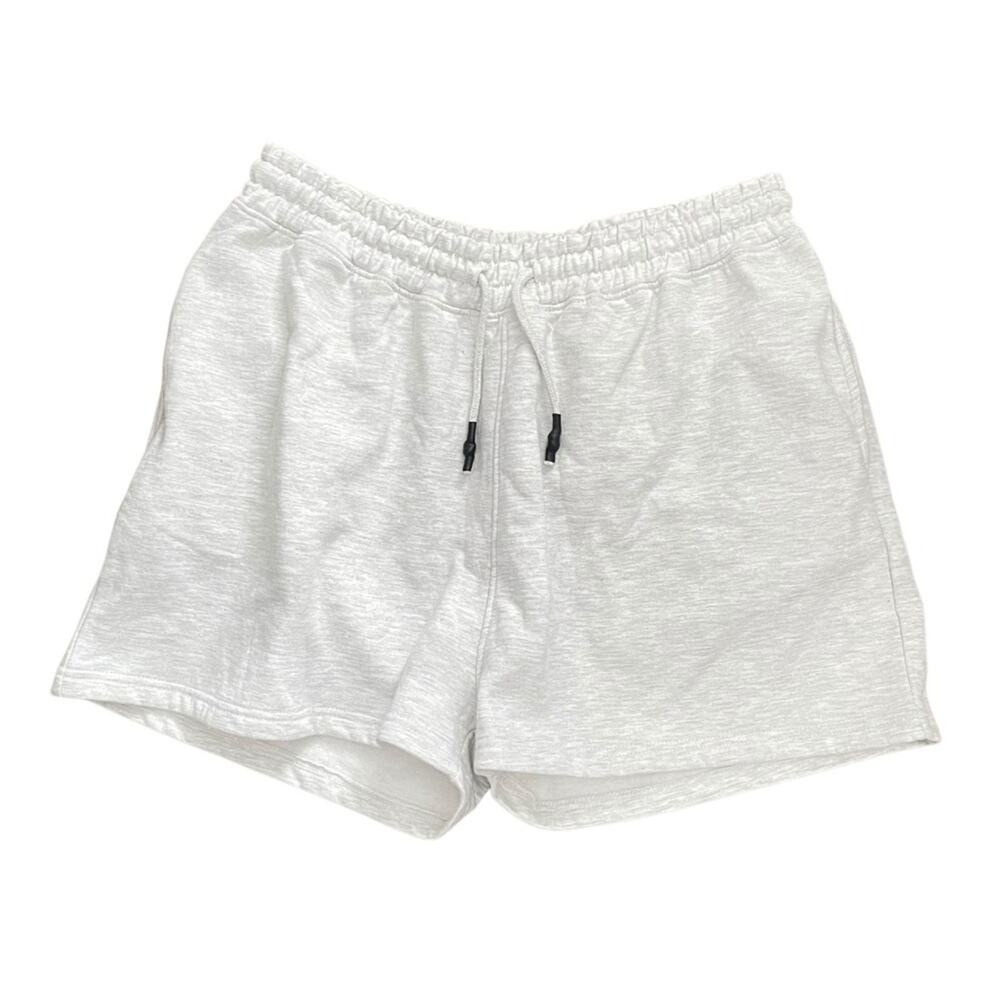 PRETTYLITTLETHING NWT shorts | L